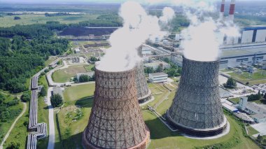 Nükleer enerji santrali, büyük borular buhar, bulutlar