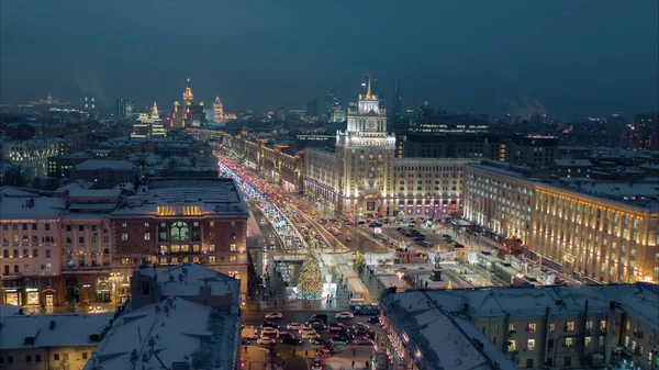 モスクワ 夜市の新年の木 — ストック写真