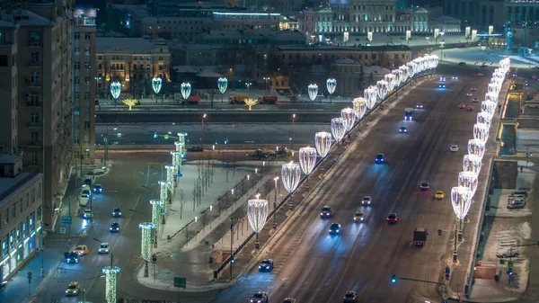새해를 맞이하기 모스크바는 다리로 장식되어 — 스톡 사진