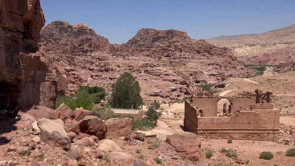 Abitazioni Rupestri Rovine Petra Tempio Rupestre Nabateo Giordania — Foto Stock