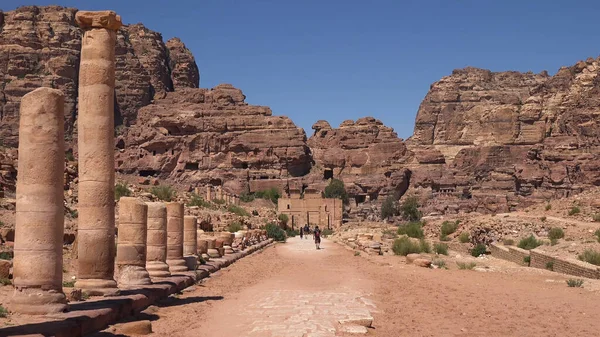 Ruta Turística Través Garganta Petra Templo Roca Nabatea Jordania — Foto de Stock