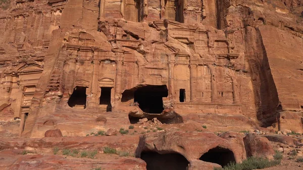 Tumbas Reales Calle Las Fachadas Petra Jordania Patrimonio Humanidad — Foto de Stock