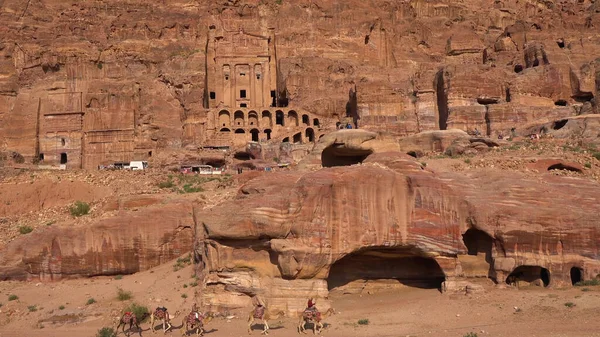 Kungliga Gravar Och Fasadgatan Petra Jordanien Världsarv — Stockfoto