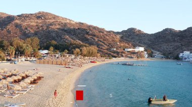 Ios Yunanistan 'ın en popüler tatil beldelerinden biri.