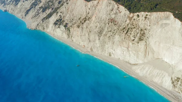 Lefkada Pláže Jsou Pozoruhodné Pro Strmé Útesy Tyrkysovou Vodu Řecko — Stock fotografie