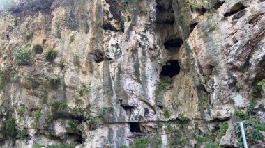 Duden Şelaleleri - Antalya ilinin Antalya ilçesinde bir şelale şelalesi