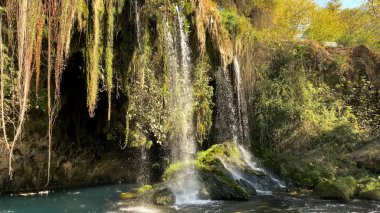 Duden Şelaleleri - Antalya ilinin Antalya ilçesinde bir şelale şelalesi
