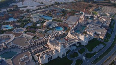 Efsaneler Diyarı eğlence parkı, Türkiye ve Antalya