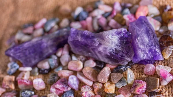 Various Semiprecious Stones Gems Only Including Amethysts — Stock Photo, Image