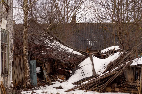 Vecchia Casa Crollata All Angolo Che Collega Kuznechnaya Strade Rizhskaya — Foto Stock