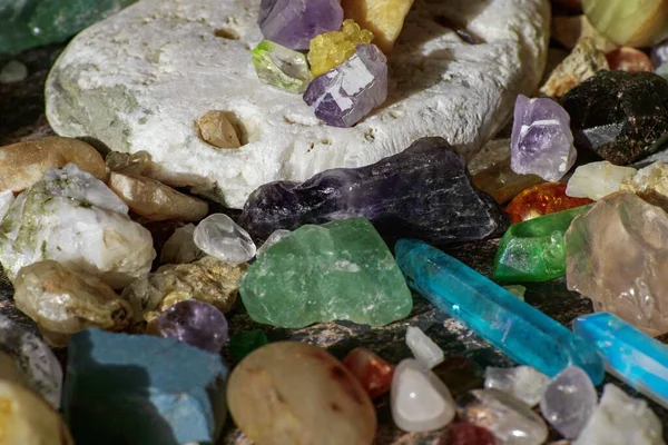 Taşlar Çakıl Taşları Mücevherler Yarı Değerli Kristal Mineral Çok Renkli — Stok fotoğraf