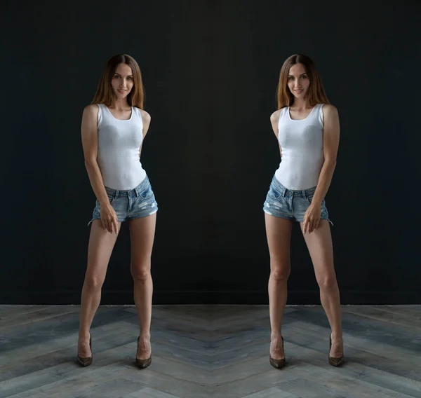 Mirrored Shot Slim Blonde Young Woman Wearing Top Shorts Posing — 图库照片
