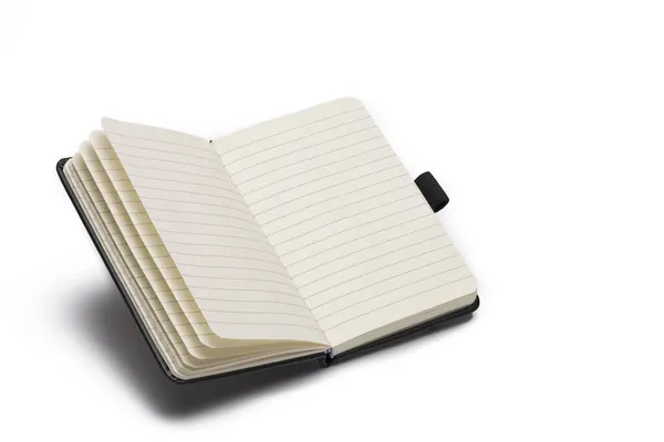 Close Van Geopende Vintage Lederen Notebook Geïsoleerd Witte Achtergrond — Stockfoto