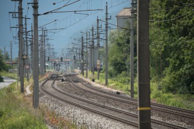 Demiryolu taşımacılığı konsepti olarak ısı izleri bulanıklaştırdı