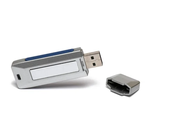 Zbliżenie Otwartego Srebrnego Pendrive Pamięci Usb Pokrywą Białym Tle — Zdjęcie stockowe