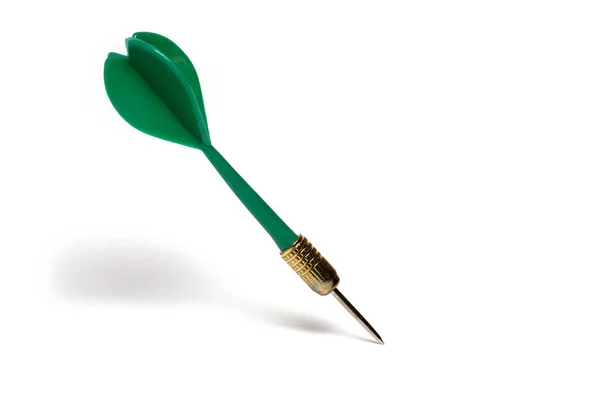 Fechar Seta Dardo Plástico Verde Com Ponta Metal Pontiagudo Fundo — Fotografia de Stock