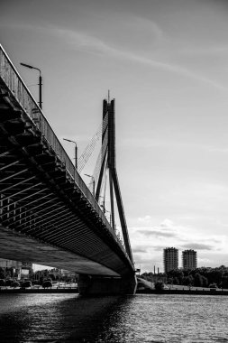 Askılı köprü Riga, Letonya.