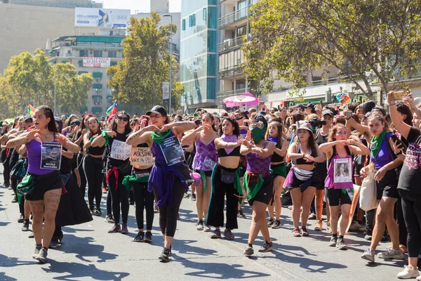 Ženy Tančí Mezinárodním Dni Žen Strike Santiago Chile 2020 — Stock fotografie