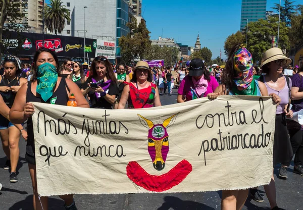 Mujeres Sosteniendo Una Pancarta Día Internacional Mujer Strike Santiago Chile — Foto de Stock