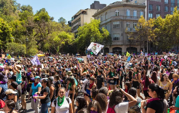 Mujeres Marchando Día Internacional Mujer Strike Santiago Chile Mar 2020 — Foto de Stock