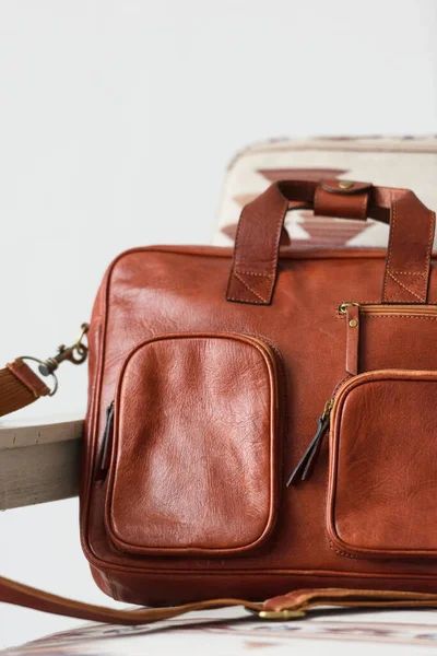 Close-up photo of red leather bag corporate. — Stock Photo, Image