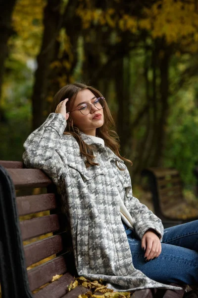 European Elegant Young Woman Stylish Trench Coat White Sweater Blue — Foto Stock