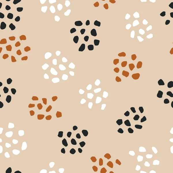 Bohemian, modern boho chic seamless pattern with hand drawn abstract shapes in hand drawn style. — Stockový vektor