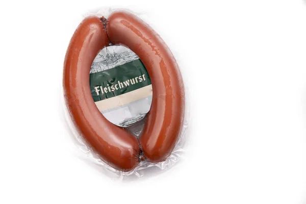 Verpackte Fleischwurst Deutsche Wurst Vereinzelt Auf Weißem Hintergrund Deutsches Ernährungskonzept — Stockfoto