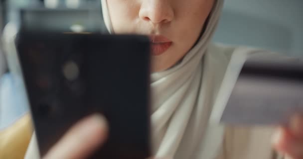 Κοντινό Πλάνο Ελκυστικό Χαρούμενο Νεαρό Ασιατικό Islam Muslim Κορίτσι Ομορφιά — Αρχείο Βίντεο