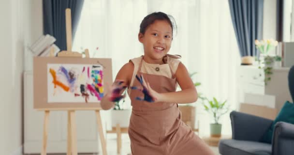 Asian Artist Toddler Girl Apron Stand Front Sofa Chair Playing — Video Stock