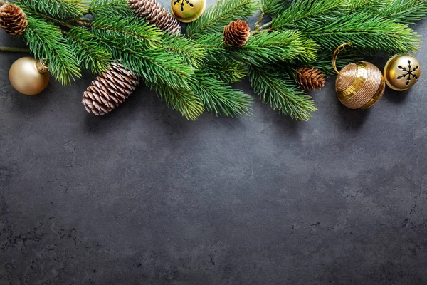 Fondo Navidad Con Adornos Abeto Presente Mesa Piedra Gris — Foto de Stock