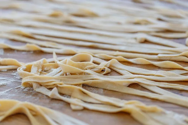 Fresh Homemade Pasta Flour Wooden Board Table — Fotografia de Stock