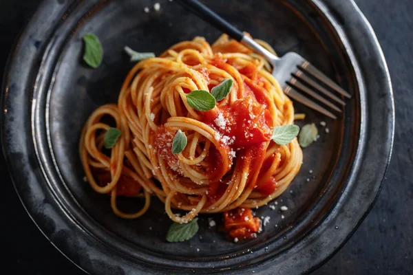 Pasta Spaghetti Tomato Sauce Cheese Served Plate — Stock Photo, Image