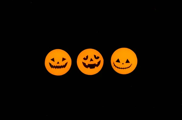 Three variants of the Jack-o-lantern on a black background. The Halloween symbol. — Stock Photo, Image