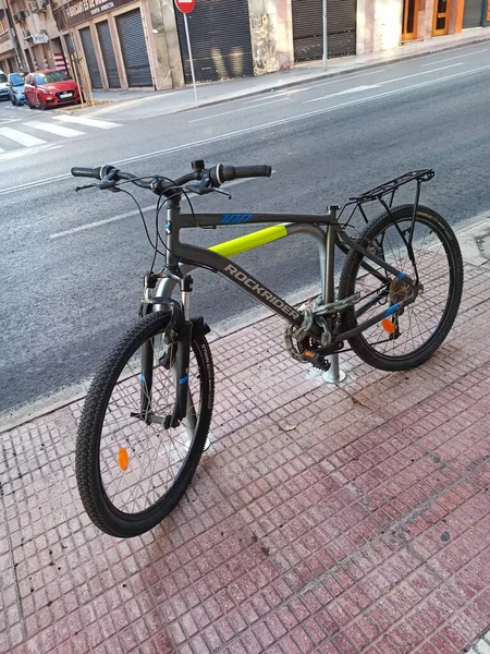 Kerékpár Lopott Hellyel Alicante Spanyolország — Stock Fotó