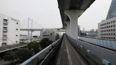 Shinbashi treninin en iyi manzarası.
