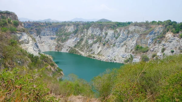 Terk edilmiş Maden Kanyonu