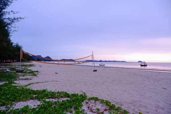 Pantai Tropis Tepi Laut Dan Langit Pantai Samroyyod Prachuap Provinsi — Stok Foto
