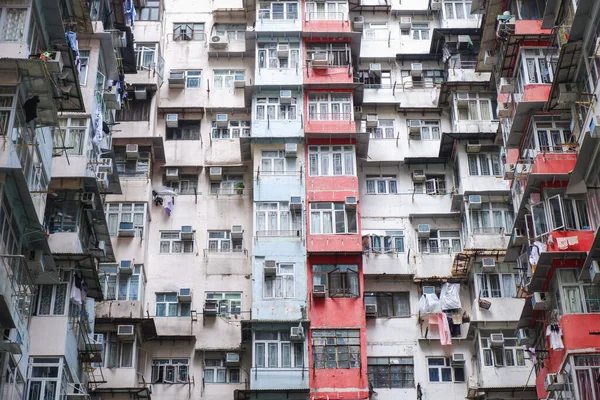 Het Balkon Van Een Hoogbouw — Stockfoto