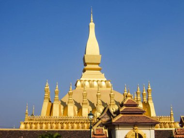 Laos 'taki güzel Pha Luang stupa
