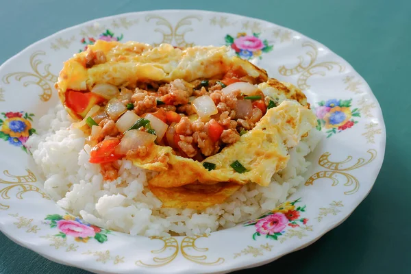 Riso Con Omelette Ripiene Cibo Tailandese — Foto Stock