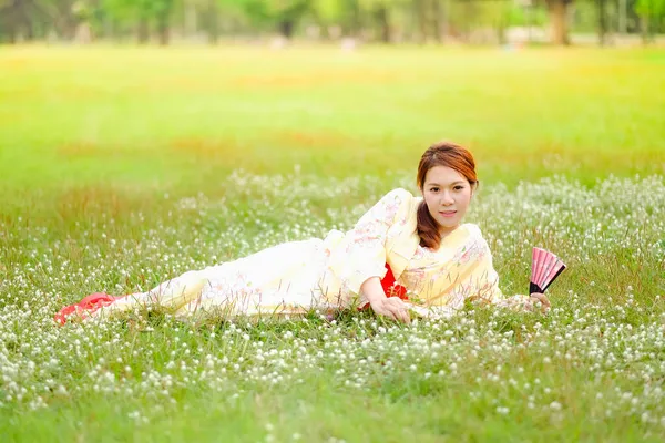 Portrait Asia Woman Wearing Kimono Japanese Style Park — Stock Photo, Image