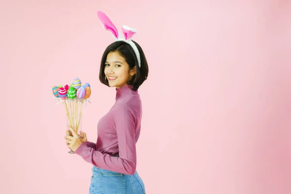 Retrato Bonito Jovem Ásia Menina Com Pintado Ovos Feliz Páscoa — Fotografia de Stock