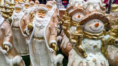 Noel Baba ve kardan adam