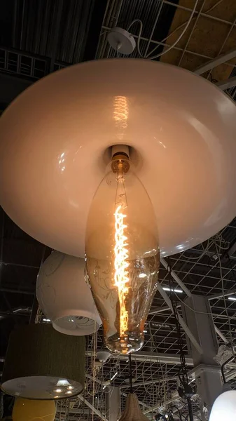Lampe Allumée Sur Marché — Photo