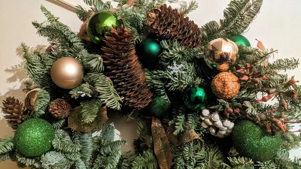 Різдвяні Прикраси Дереві — стокове фото