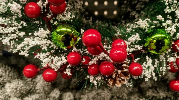 Різдвяні Прикраси Дереві — стокове фото