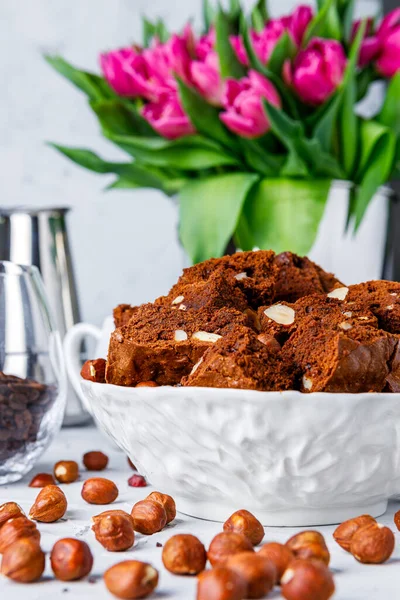 Cevizli çikolatalı brownie 'ler adım adım