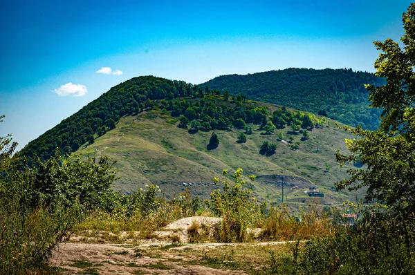 Shiryaevo köyündeki manastır dağı.!