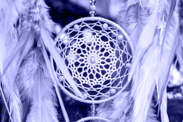 Apanhador Sonhos Com Fios Penas Pérolas Corda Pendurada Dreamcatcher Artesanal — Fotografia de Stock